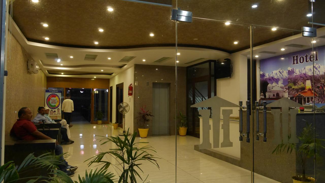 Hotel Trihari Rishīkesh Exterior foto